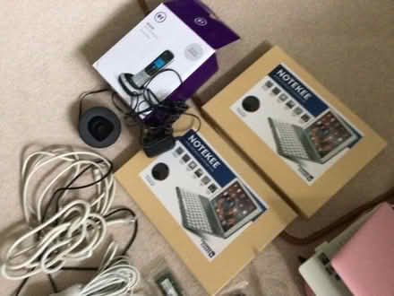 Photo of free Computer stuff and various cables (Burford OX18) #3