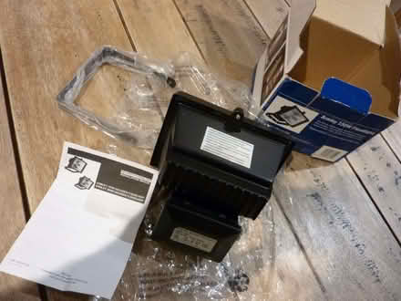 Photo of free 150W Halogen floodlight (Townend FY5) #2