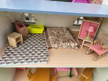 Photo of free Dolls house (GL51) #4