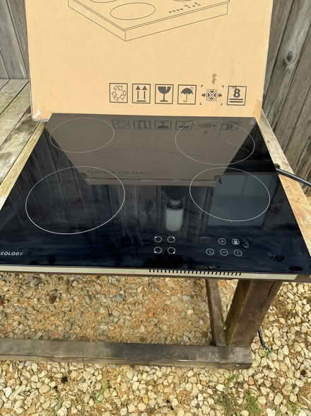 Photo of free Electric hob (East Adderbury OX17) #2