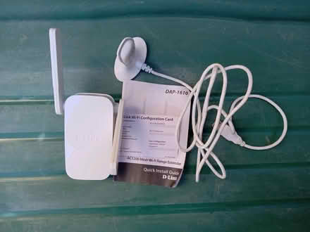 Photo of free WiFi EXTENDERS (Lower East Side) #2
