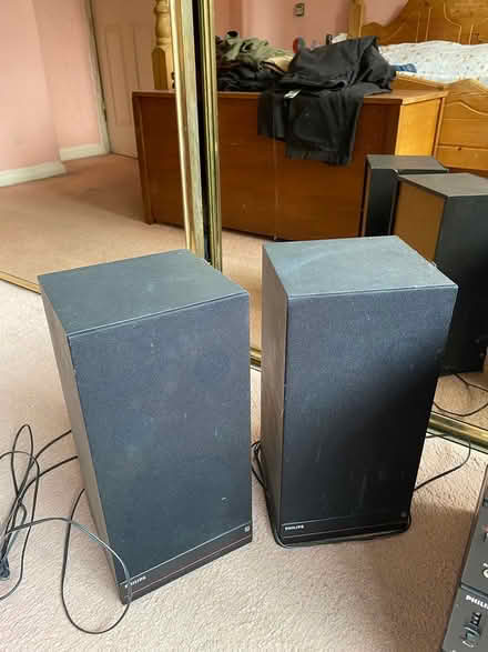 Photo of free Old Music centre with speakers (Coxheath ME17) #1
