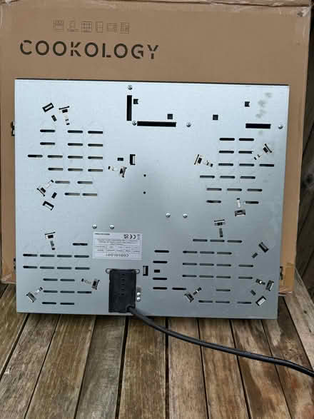 Photo of free Electric hob (East Adderbury OX17) #4