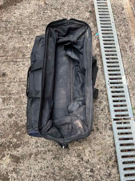 Photo of free Soft tool bag - 60cm by 24cm by 24cm (Cutteslowe OX2) #1