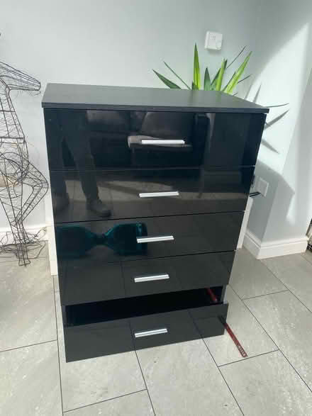 Photo of free Chest of drawers (NG10 (Sandiacre)) #1