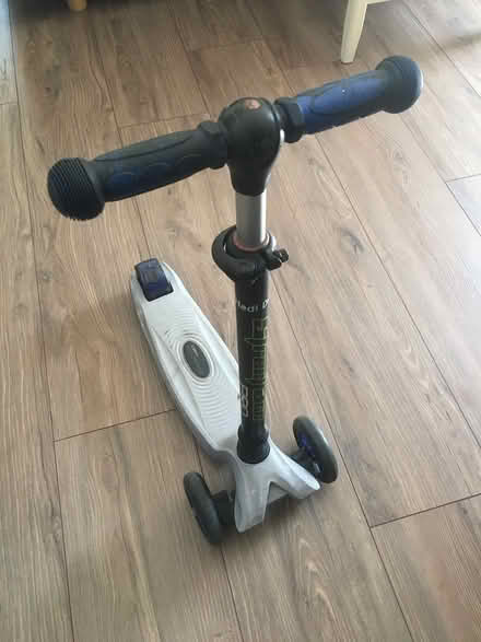 Photo of free Kids blue 3-Wheel Scooter (Gosford) #1