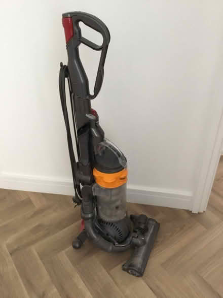 Photo of free Dyson vacuum cleaner (Kilborn Rd area, Wboro NN8) #1