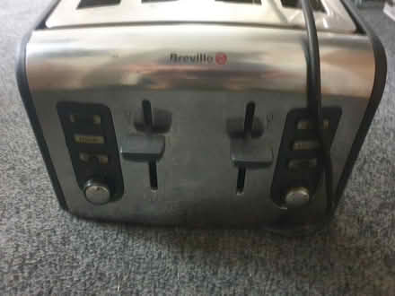 Photo of free 4 slice breville toaster (N15 Seven Sisters) #1
