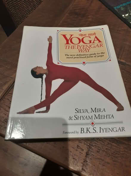 Photo of free Iyengar yoga book (Warton LA5) #1