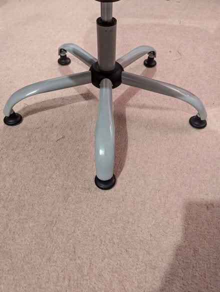 Photo of free argos office chair gray (Tattenhoe MK4) #3