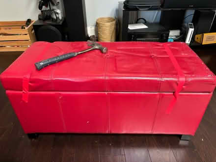 Photo of free Ottoman with storage (Hillsboro) #1