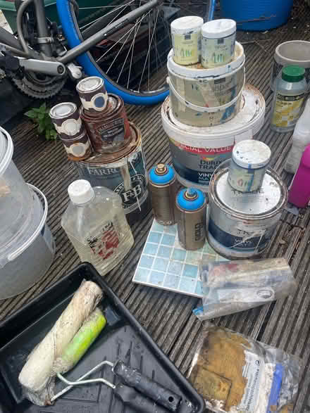Photo of free Various paints (W8) #1