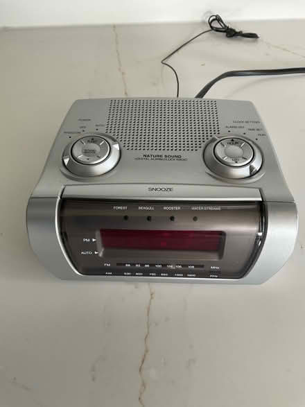 Photo of free Alarm clock/radio (Leigh On Sea Ss93ss) #1
