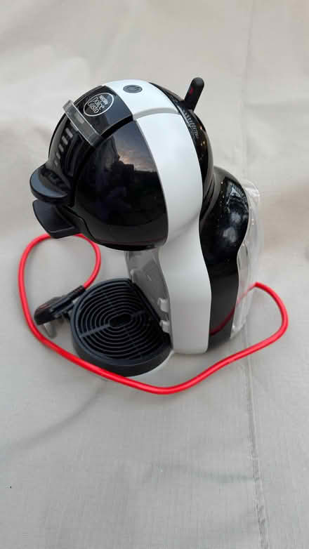 Photo of free dolce gusto mini me (Hackbridge SM6) #2