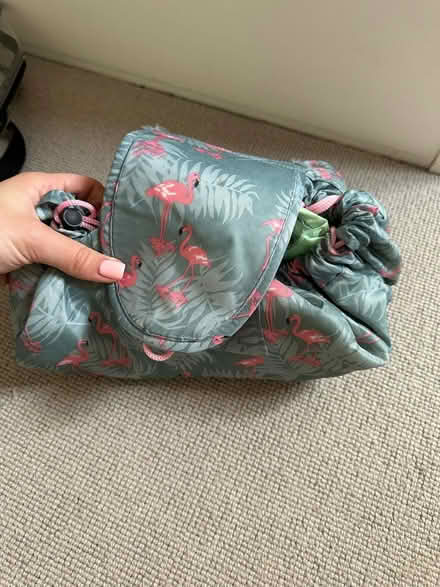 Photo of free Washbag and toiletries (SE13 7) #1