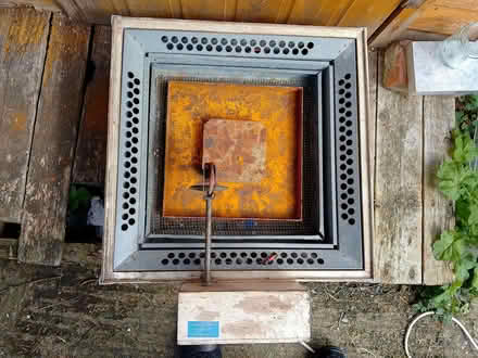 Photo of free Western Curfew Egg incubator (Didsbury M20) #2