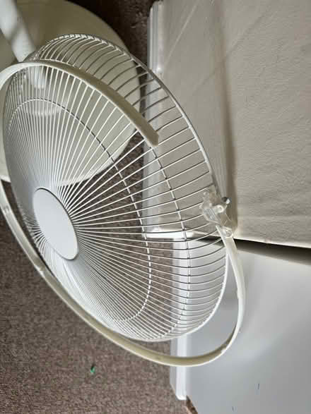Photo of free Pedestal Fan - needs repair (Teddington TW11) #2