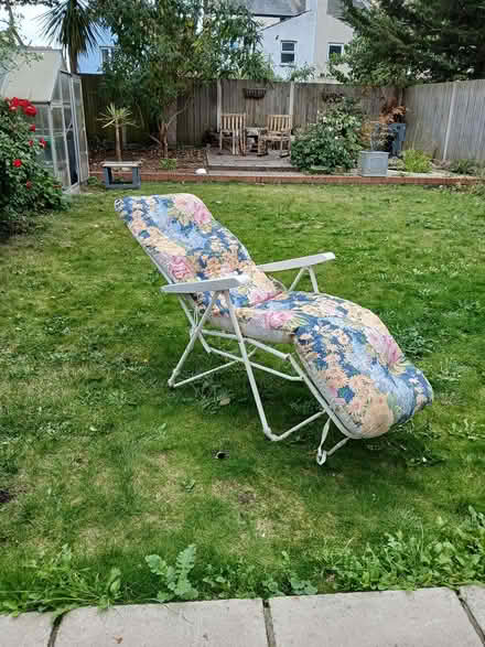 Photo of free 2 Garden recliners (Penge SE20) #1