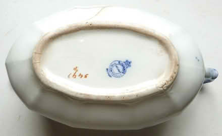 Photo of free antique ridgways sauce/gravy boat (Glasgow G43) #3