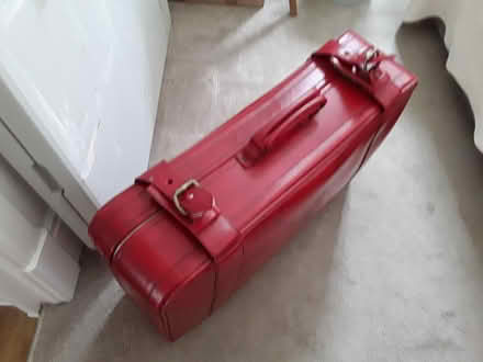 Photo of free Suit case (noble park epsom surrey KT19) #1