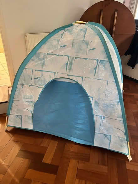 Photo of free Igloo play tent (Wimbledon Village SW19) #1