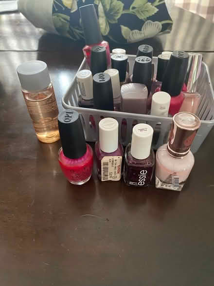 Photo of free Nail Polish (Arlington Heights, IL) #1