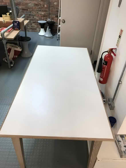 Photo of free Dining room table (Fitzrovia, W1W) #3