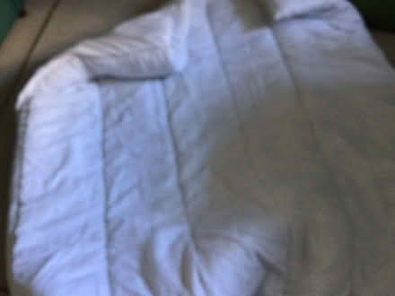 Photo of free King size duvet 12.5 tog (Burford OX18) #2