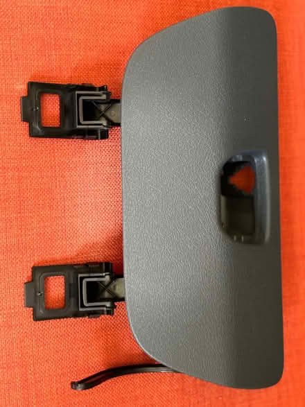 Photo of free mercedes glove box lid (Nafferton YO25) #4