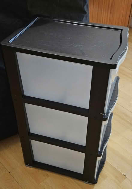 Photo of free Storage Unit 36x26.5x62 cm (New Malden, KT3) #4