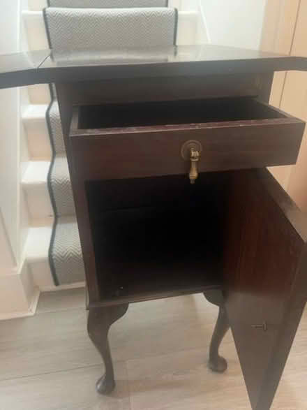 Photo of free Side table / bedside table cupboard (Chelsea SW3) #3