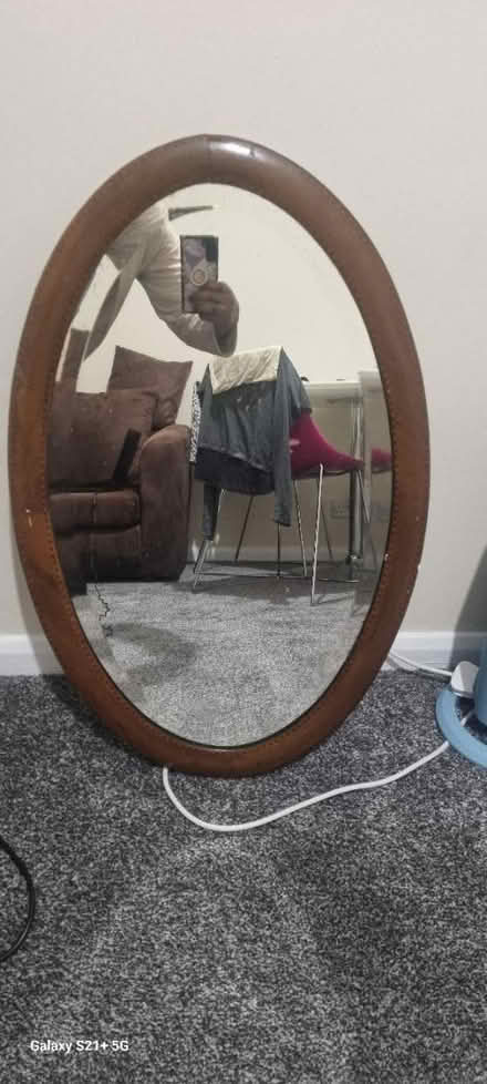 Photo of free Mirror (NR5) #1