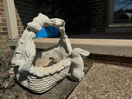 Photo of free stone planter with rabbit (near Adams and Walton) #1