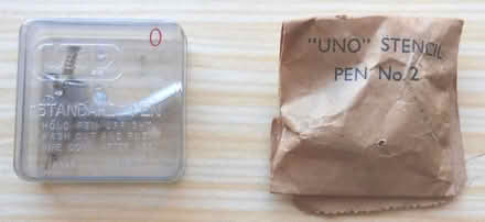 Photo of free 2 x UNO PEN HEADS (Glasgow G43) #1