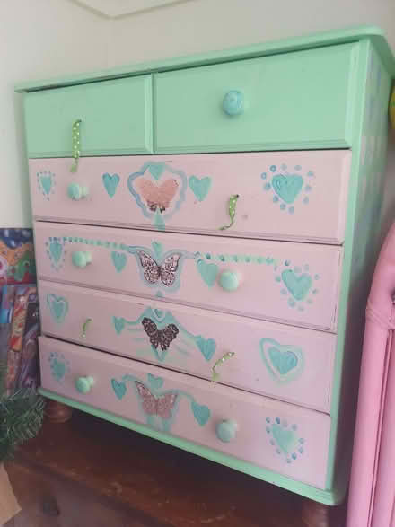 Photo of free Chest of drawers may need upcycling (Stonehouse GL10) #1