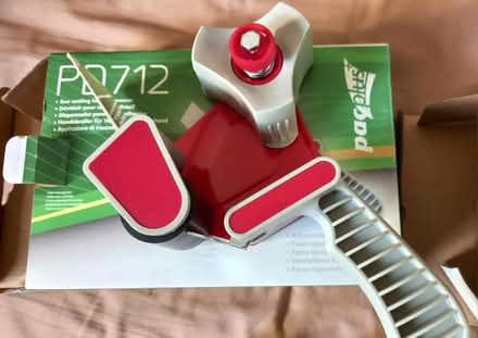 Photo of free tape guns / dispensers, hand-held (Slough SL2) #2