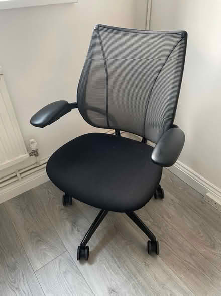 Photo of free Swivel chair (Bow E3) #1
