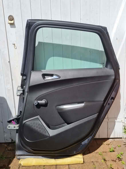 Photo of free Astra J door (Wollaton NG8) #2