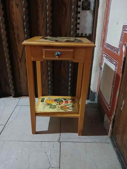Photo of free Small nightstand (LaSalle & Burton Place) #1
