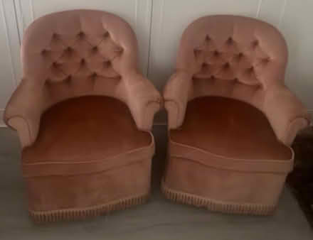 Photo of free VERY Small pink x 2 armchair sofa bedroom or kids chair (Chelsea SW3) #1
