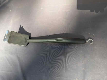 Photo of free BBQ Brush handle (needs refill) (Brant and QEW) #2