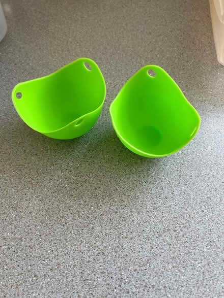 Photo of free 2 green egg poachers (SW17 Tooting Bec) #1