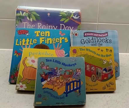 Photo of free Wooden Jigsaws and Books For Toddlers (CT6) #2