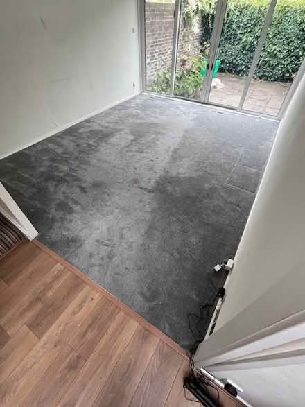 Photo of free Grey carpet (SE21 (West Dulwich)) #3