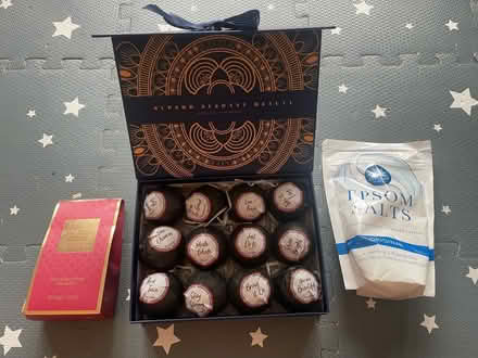 Photo of free Bath bombs and bath salts (Se23 3lf) #2