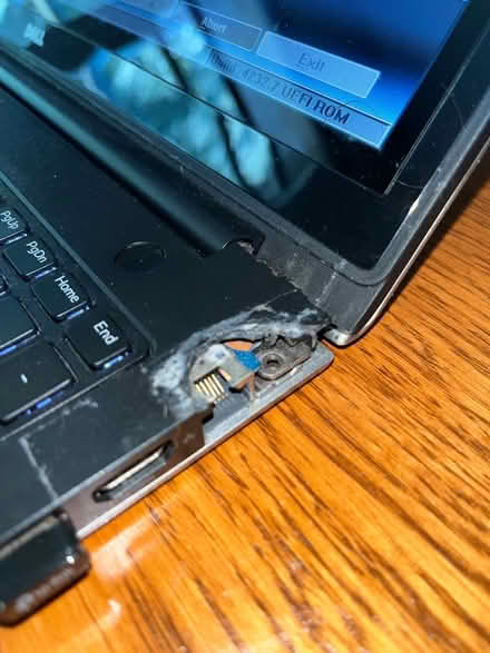 Photo of free Dell Inspiron Laptop (Pepperell) #2