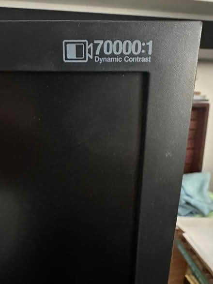 Photo of free Samsung 22” VGA monitor (Hove, BN3) #2