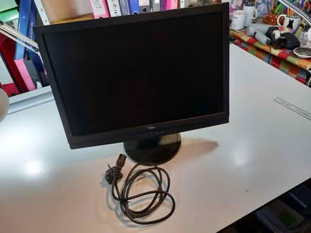 Photo of free Monitor (Caversfield, Bicester, OX27) #2