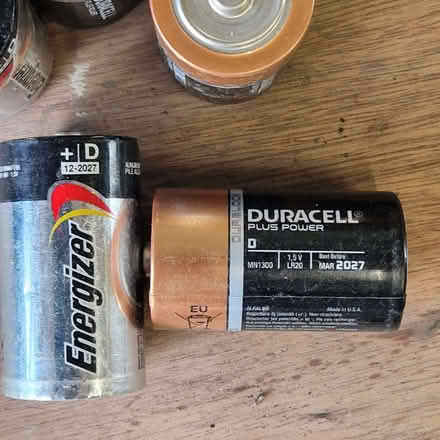 Photo of free 10 x D batteries (Slyne-with-Hest LA2) #2