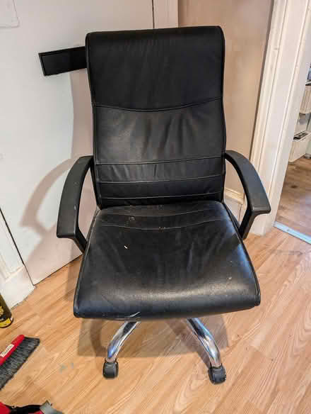 Photo of free Computer chair (Govanhill, G42)